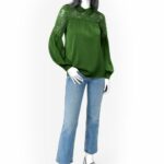 Bluse mit Spitzeneinsätzen