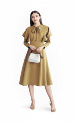 Kleid mit dekorativem Ärmel