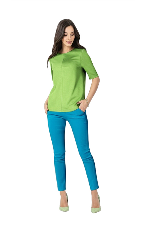 Bluse mit geradem Abnäher