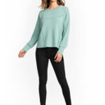 Longsleeve mit schrägem Saum