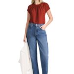 Leinenbluse mit gerafftem Ausschnitt